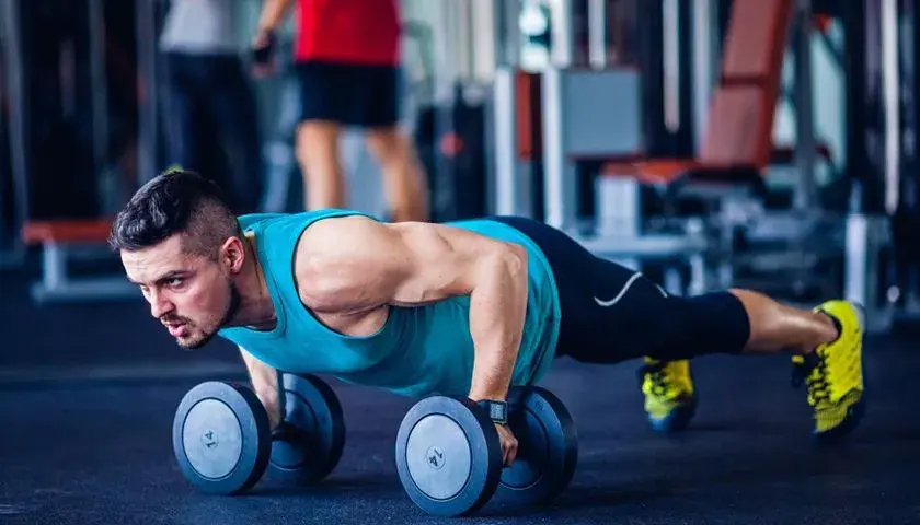 CrossFit dla kogo? Czy ten trening jest dla Ciebie? Sprawdź!